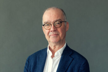 Photo of Dr. Erik Hinterding